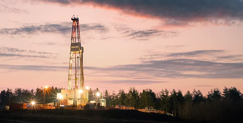 Image_of_onshore_rig