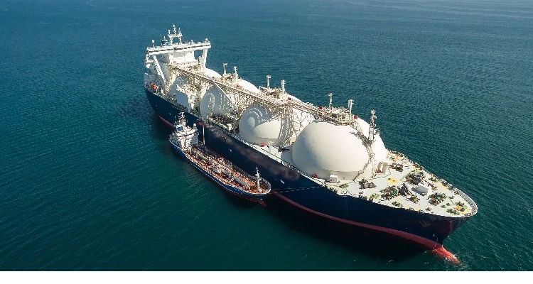 LNG_tanker