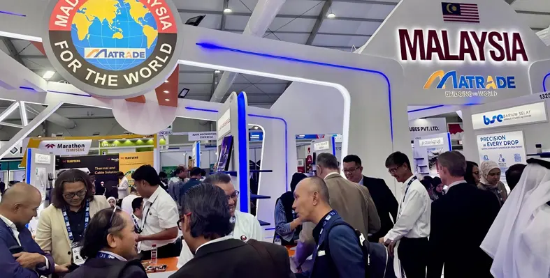 Crowded Malaysia pavilion at trade fair