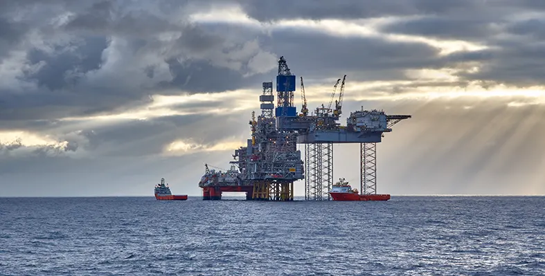 Continuous monitoring helps operators determine the best conditions for rig movement and positioning. (Image source: Adobe Stock) offshore_oil_rig