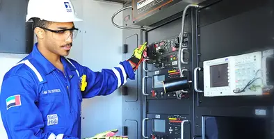engineer_next_to_instrument_panel