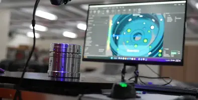 Computer_for_scanning_digital_parts