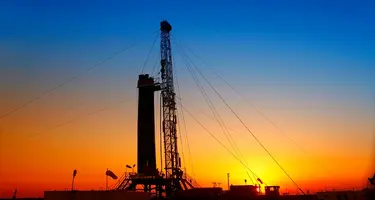 PIcture of an oil rig