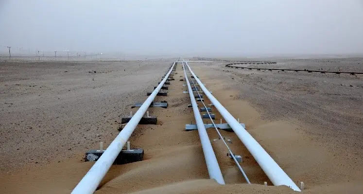 Key energy industry use cases enabled by IoT Nano include pipeline monitoring. (Image source: Adobe Stock) pipeline_in_desert