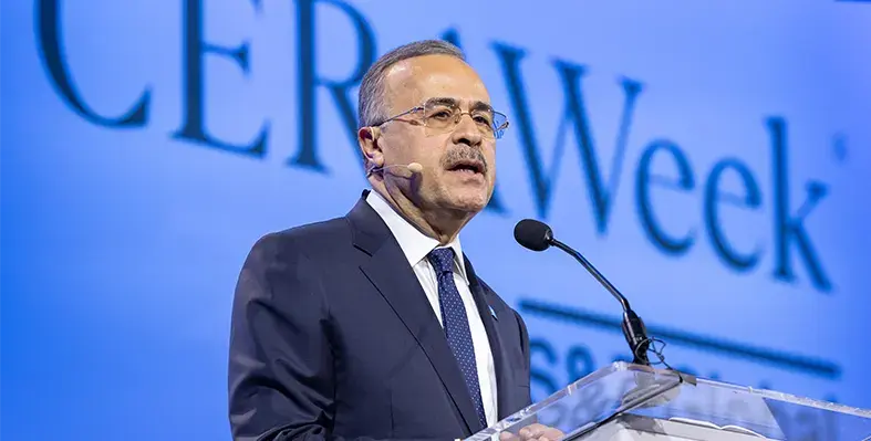 Amin H. Nasser, president and CEO of Aramco giving a keynote address at CERAWeek. (Image source: Aramco) aramco_CEO_against_CEREWeek_background