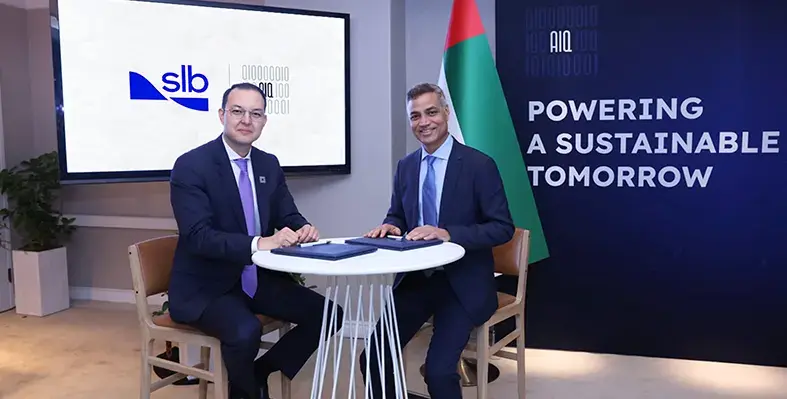 AIQ_and_SLB_representatives_at_partnership_signing