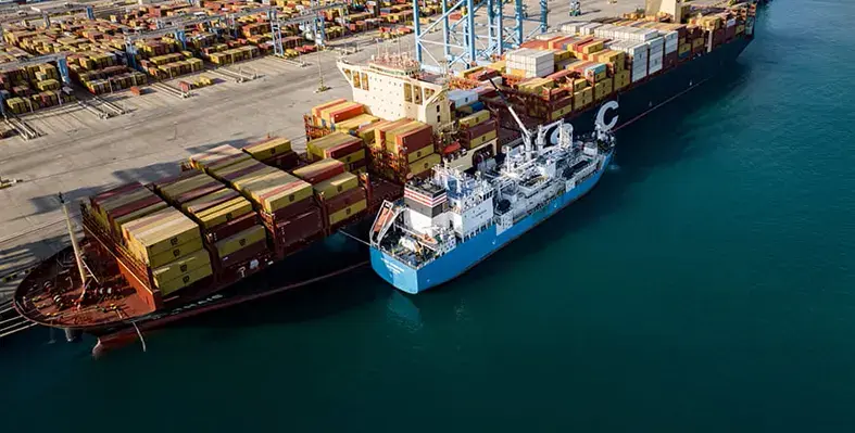 container_ship_at_port