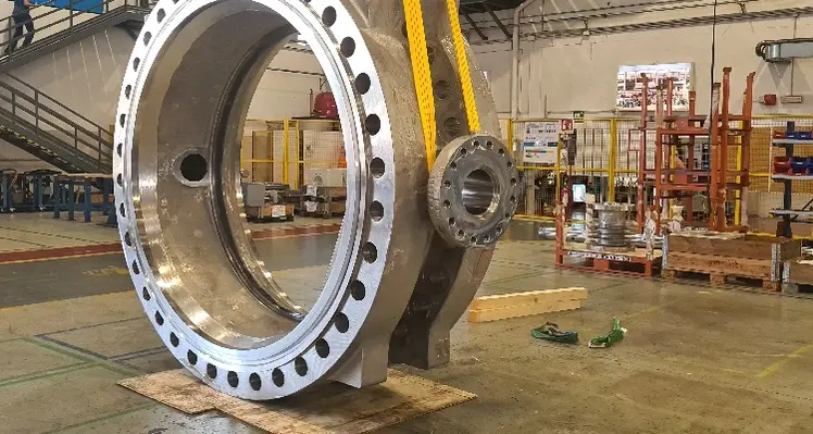 The valve was built specifically for the project. (Image source: Orton S.r.l.) Picture of a butterfly valve in a factory